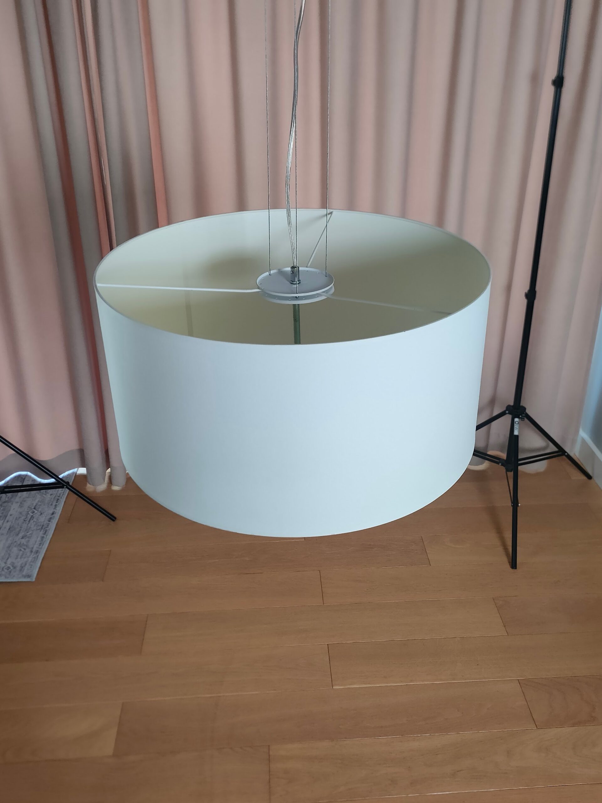 Lampa wisząca VEGA śnieżno biała